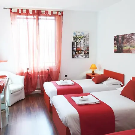 Botton D'oro 2 Bed & Breakfast Basiglio